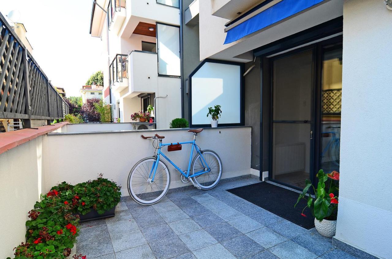 Luxury Apartment By The Park / Arch Of Triumph Bukarest Exterior foto